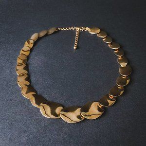 Vintage Avon Gold Overlap Slab Choker Necklace